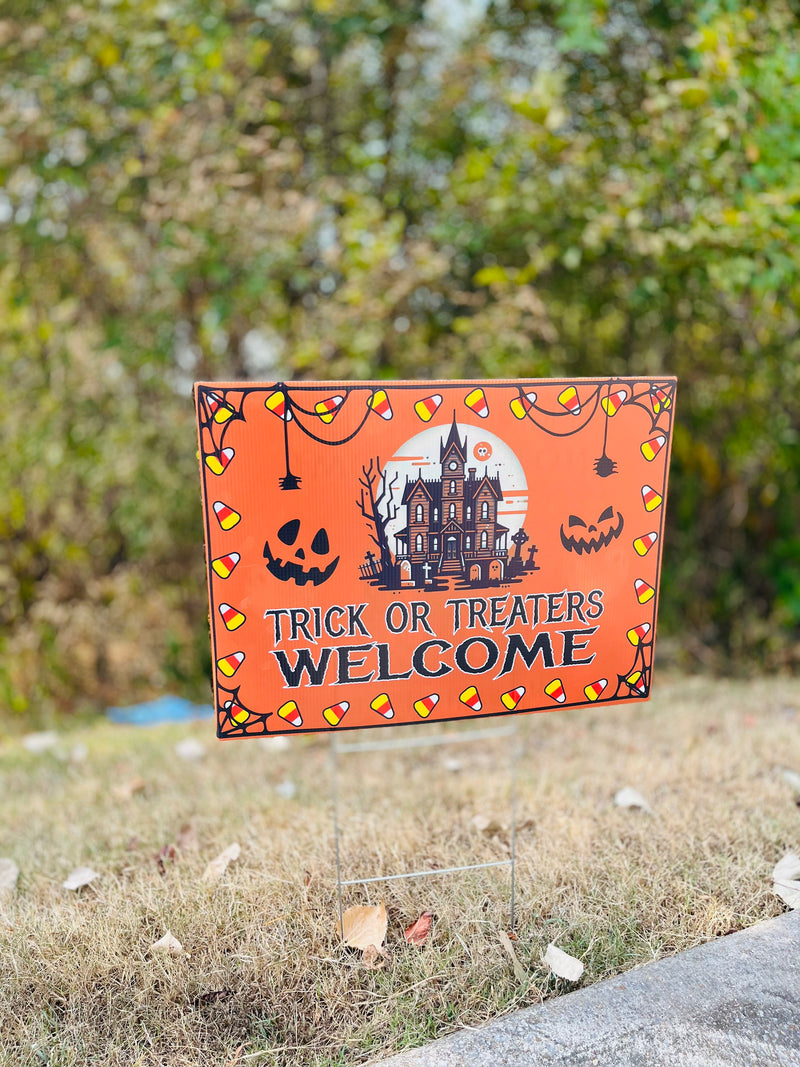 Trick or Treat Yard Sign