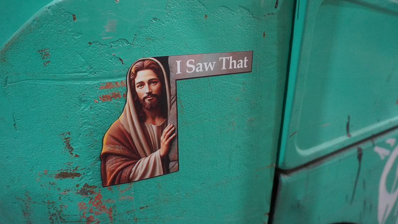 Jesus 'I Saw That' (Funny, 6" x 4", Vinyl Sticker)