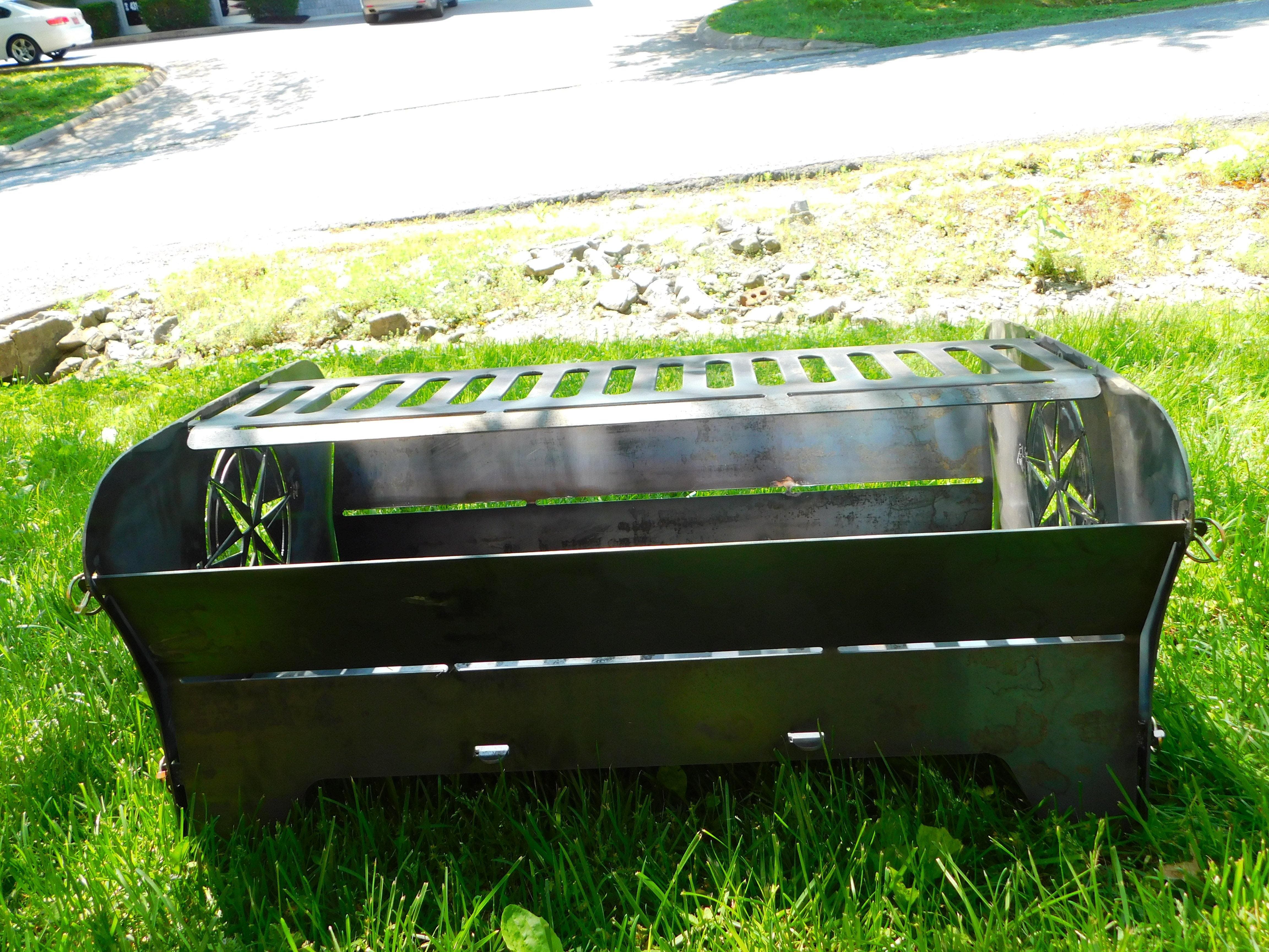 Collapsible 1/8