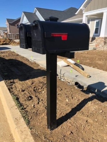 Modern Dual Mailbox Post - Nashville Metal Art